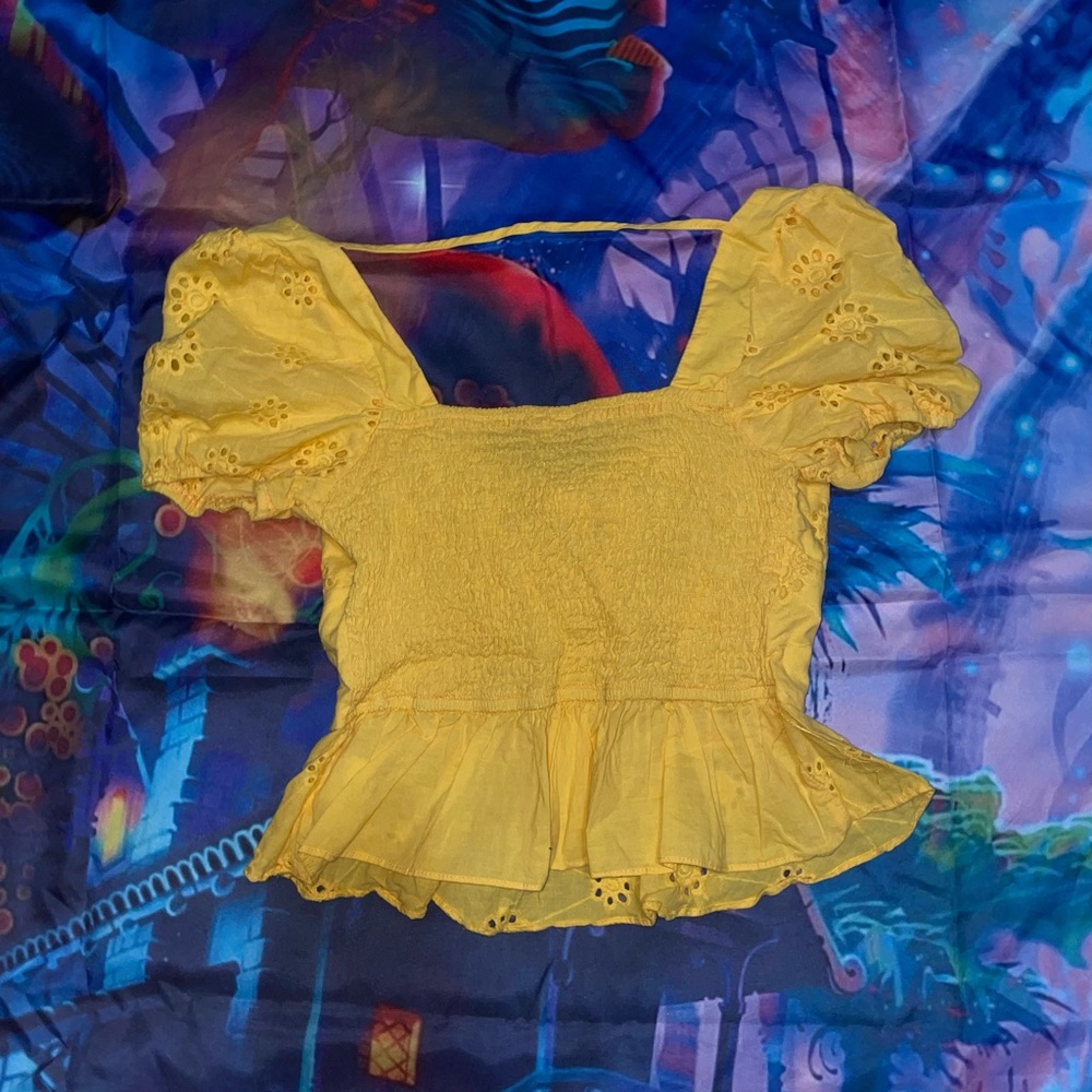 Cropped yellow top